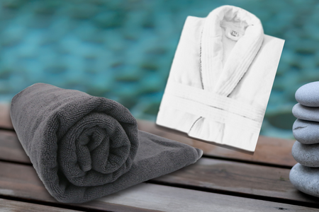 törölköző és köntös készlet BATHROBE VELOUR STRIPES&THERA SPA